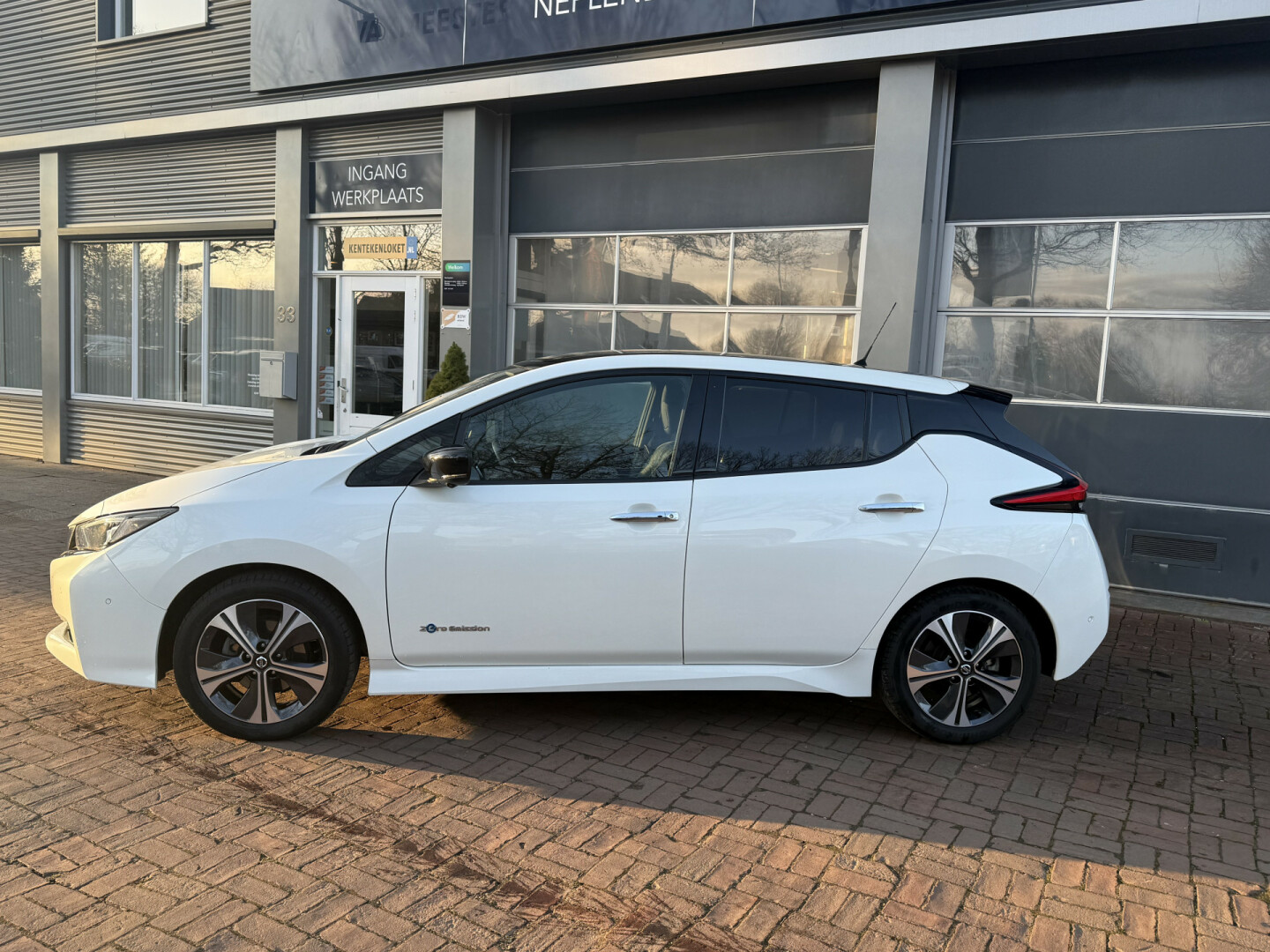 Nissan-Leaf-32