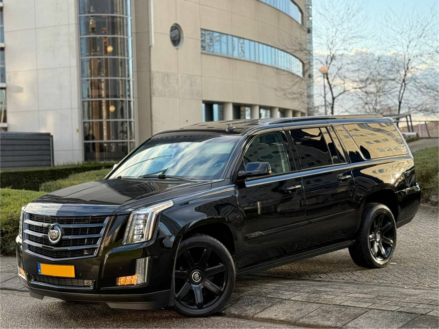 Cadillac-Escalade-79