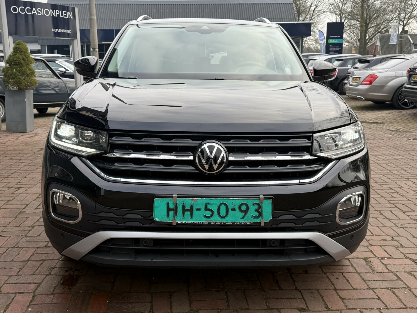 Volkswagen-T-Cross-4