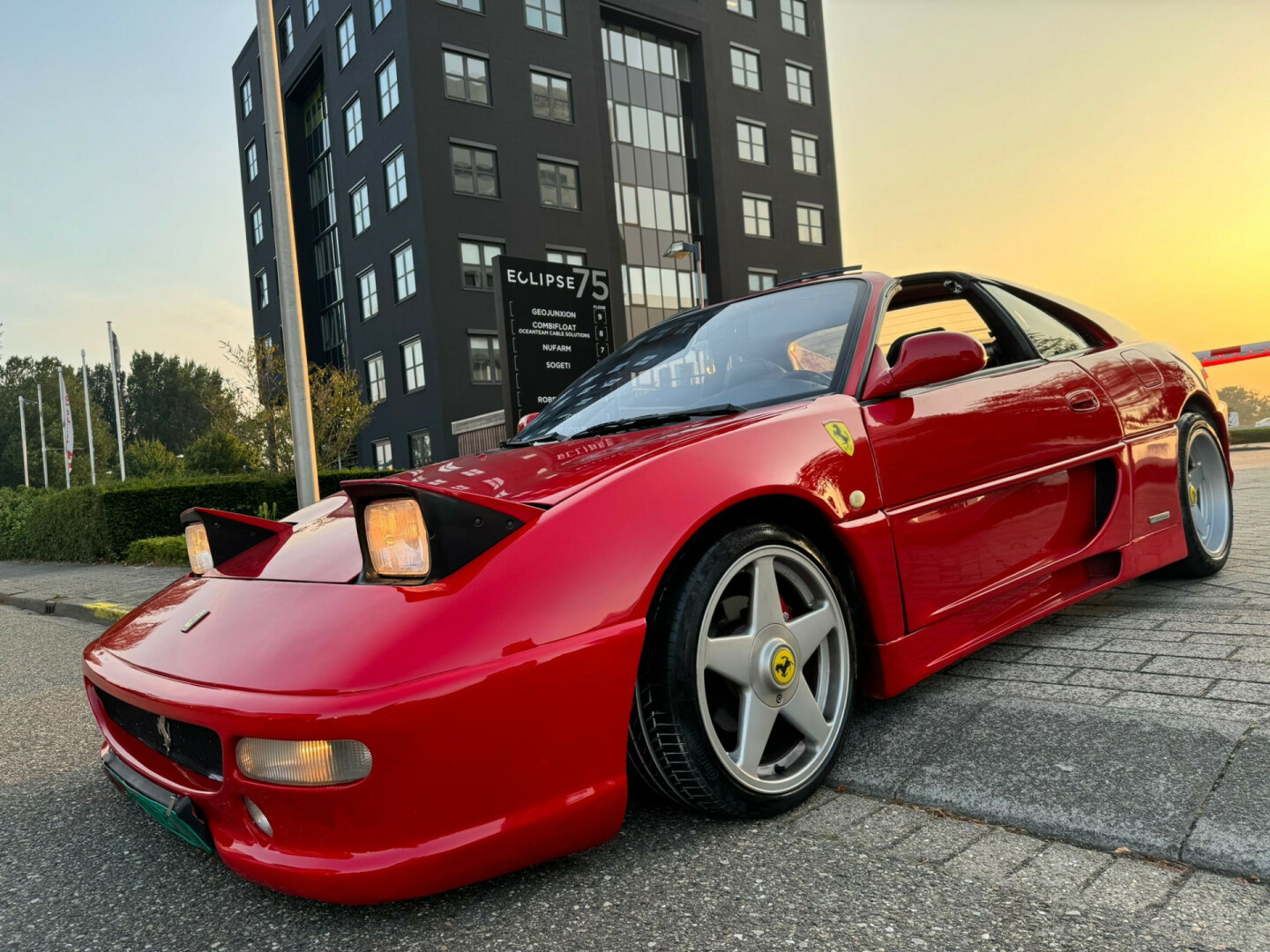 Ferrari-Turbo F355-14