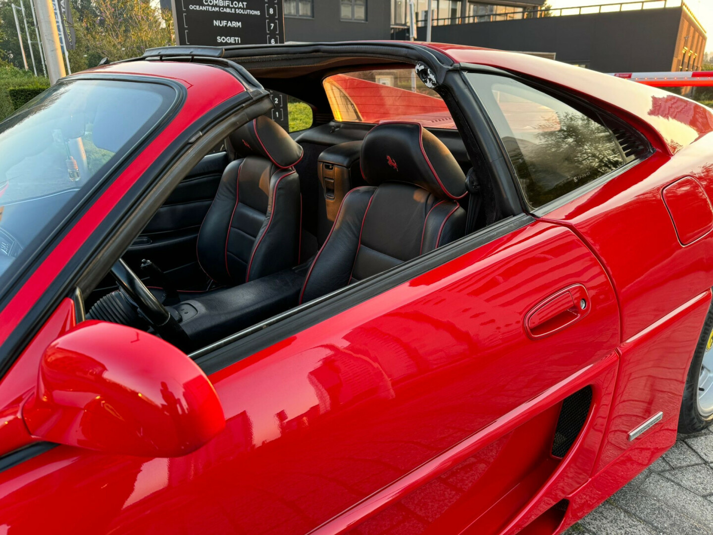 Ferrari-Turbo F355-23