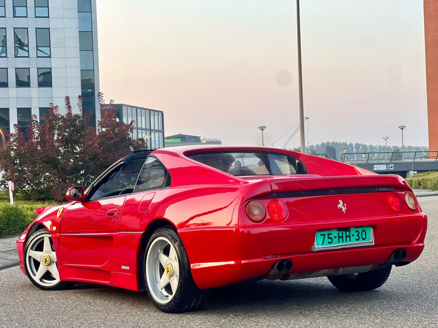 Ferrari-Turbo F355-55