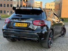 Mercedes-Benz-GLA-5