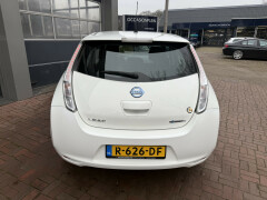 Nissan-Leaf-3