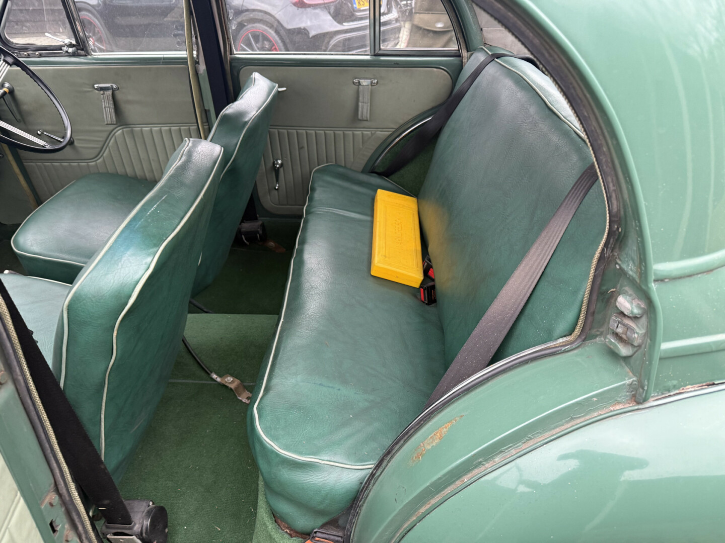 Morris-Minor 1970 groen-12